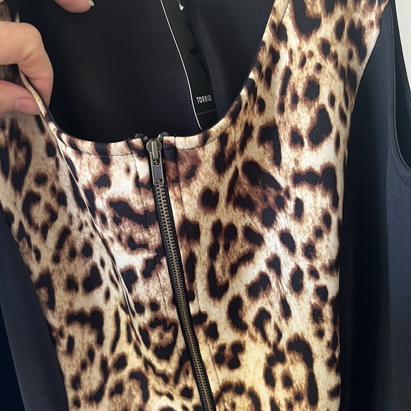 Torrid Cheetah or leopard stretchy slimming midi stretch dress - Picture 2 of 6